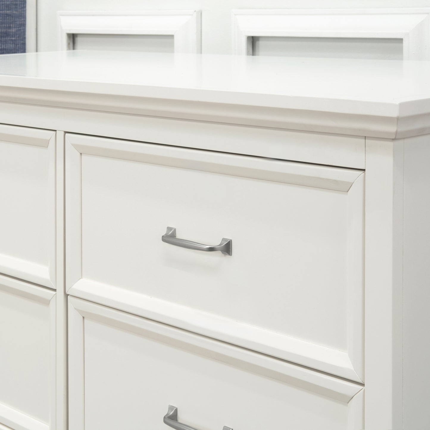 M3916RW,Foothill-Louis 6-Drawer Dresser in Warm White