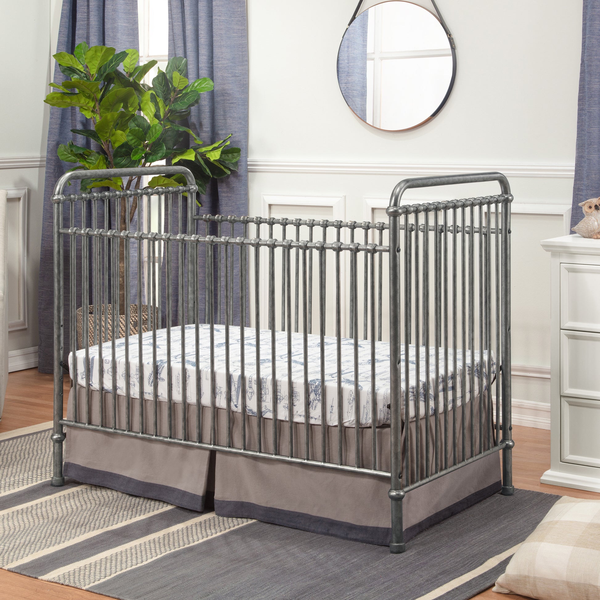 M15501VS,Abigail 3-in-1 Convertible Crib in Vintage Silver