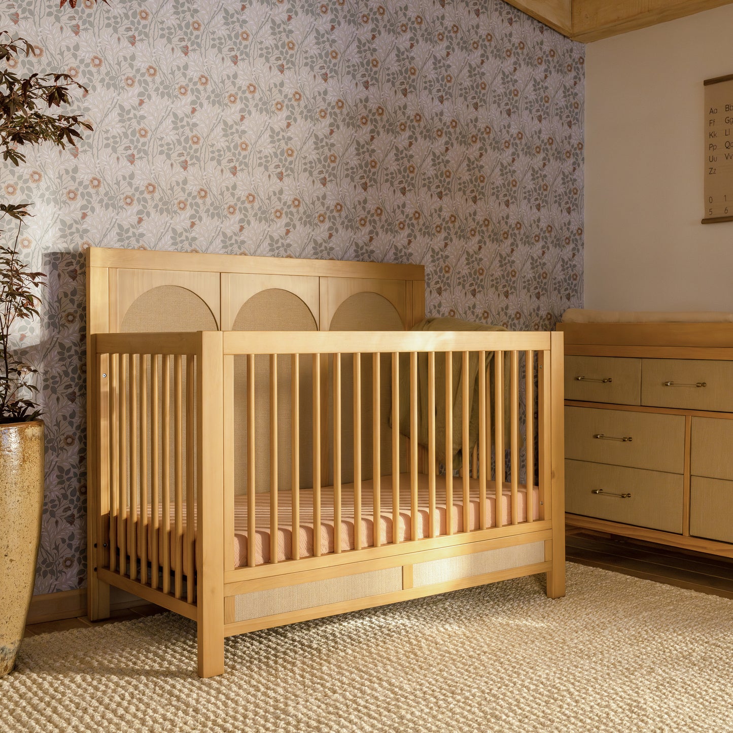 M24801HYPSEW,Eloise 4-in-1 Convertible Crib in Honey & Performance Sand Eco-Weave