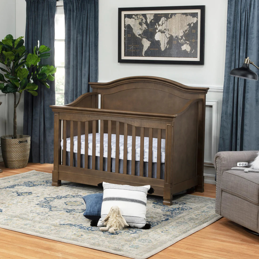 Louis 4-in-1 Convertible Crib
