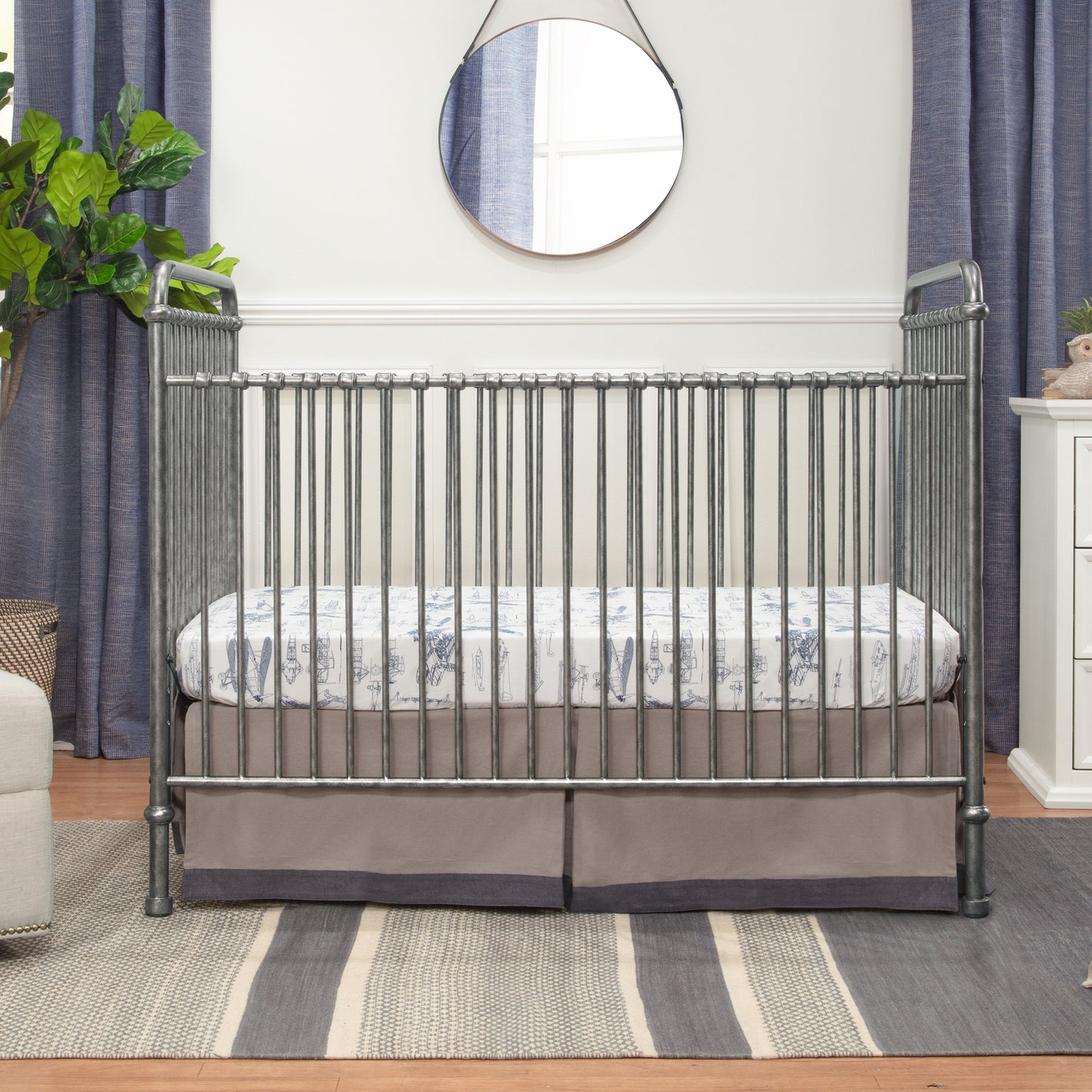 M15501VS,Abigail 3-in-1 Convertible Crib in Vintage Silver