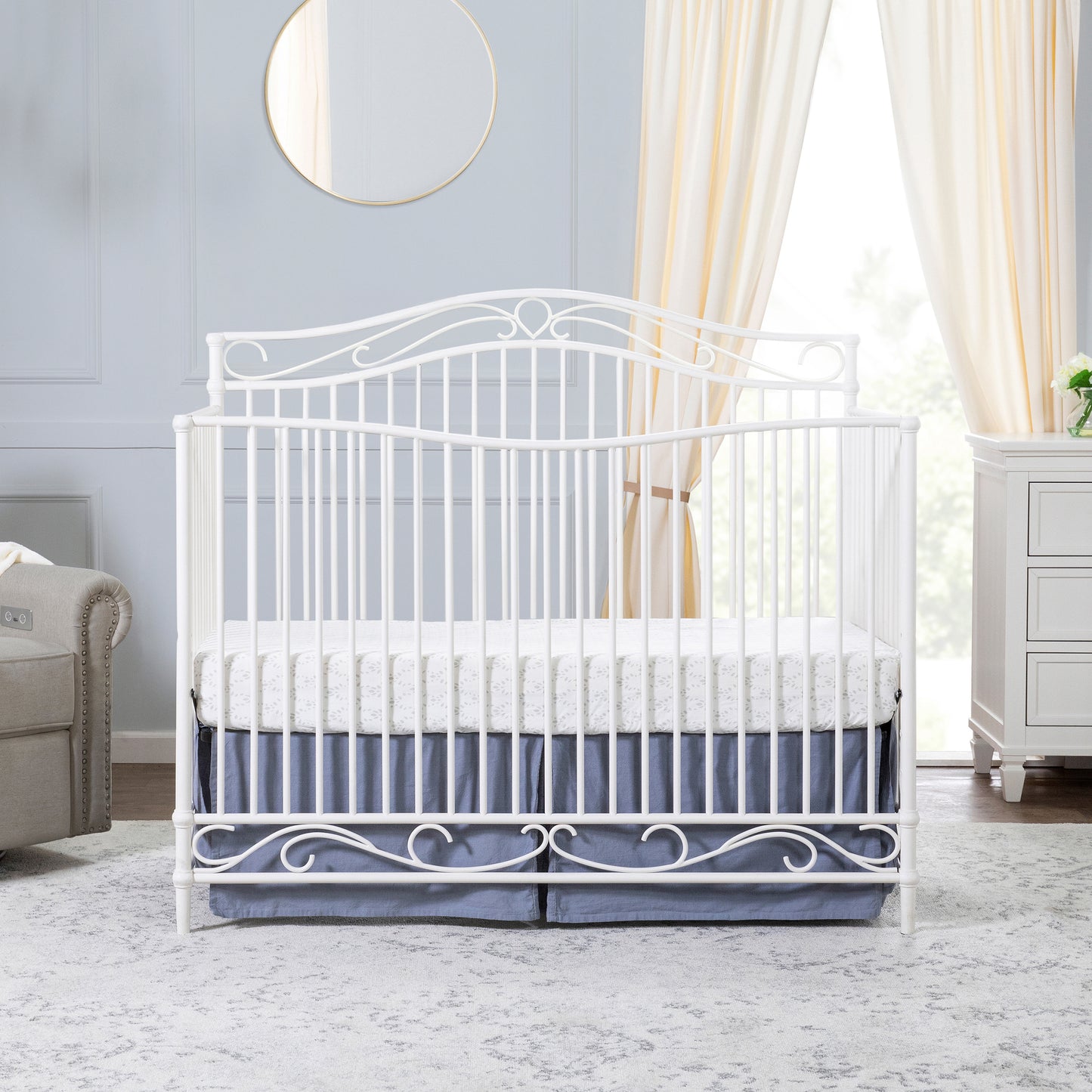 M21501VWH,Noelle 4-in-1 Convertible Crib in Vintage White